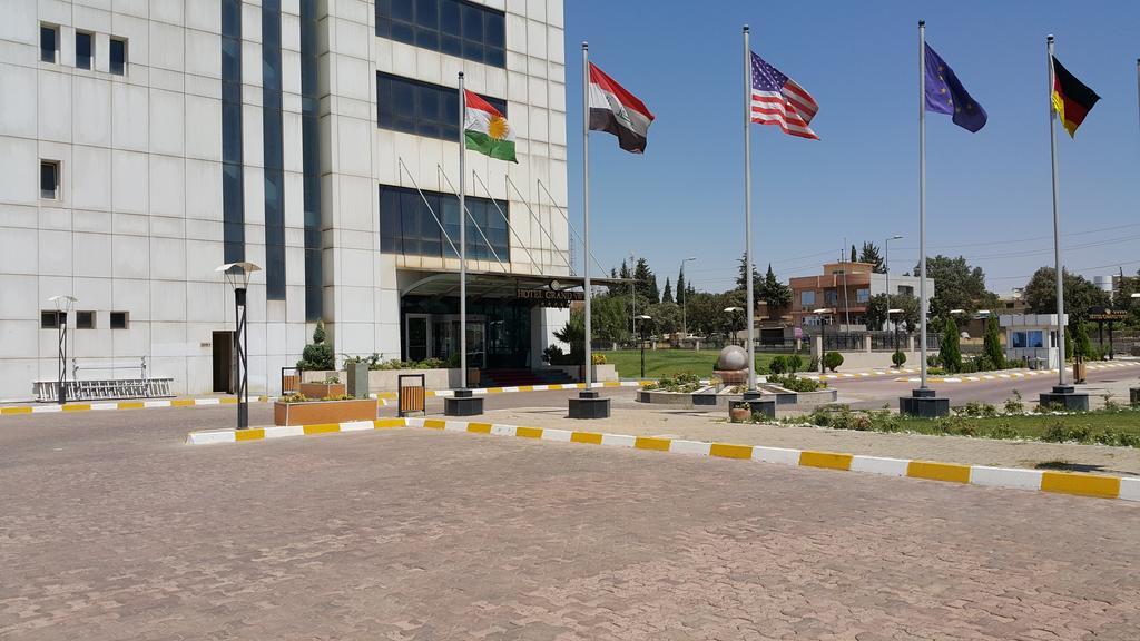 Hotel Grand Swiss Erbil Buitenkant foto