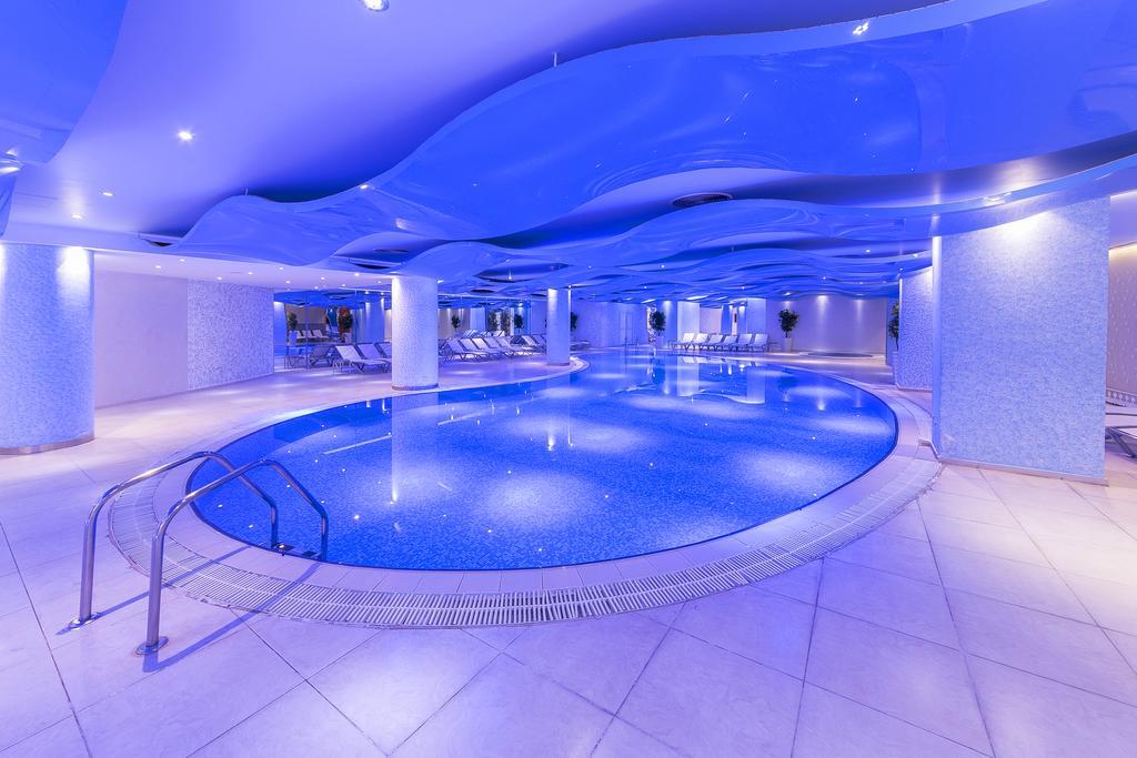 Hotel Grand Swiss Erbil Buitenkant foto