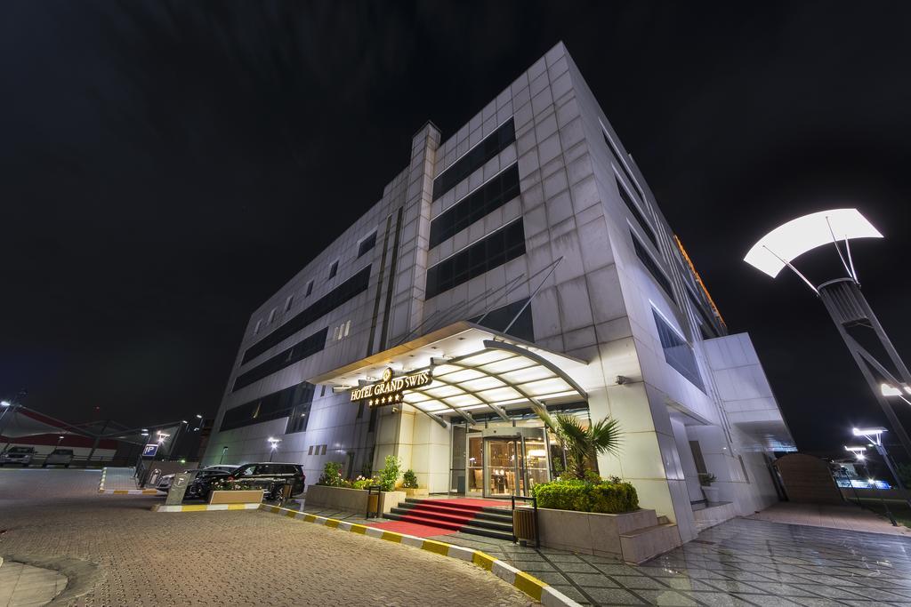 Hotel Grand Swiss Erbil Buitenkant foto