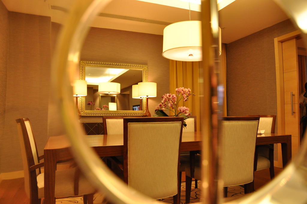 Hotel Grand Swiss Erbil Buitenkant foto